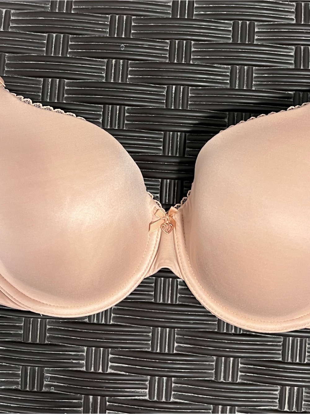 Victoria’s Secret - Body By Victoria - 36D